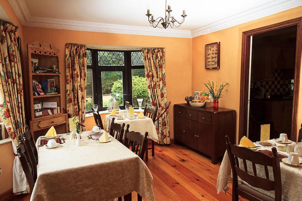 Woodview Lodge B&B Breaffy Екстериор снимка