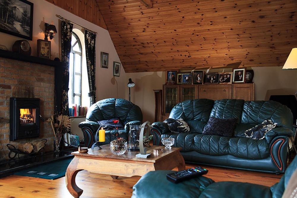 Woodview Lodge B&B Breaffy Екстериор снимка